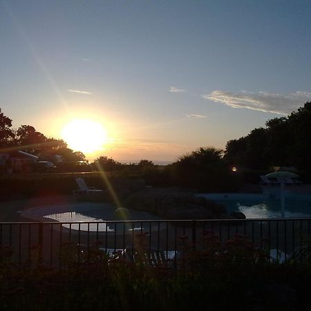 Camping Le Balcon De La Baie Saint-Marcan Екстериор снимка