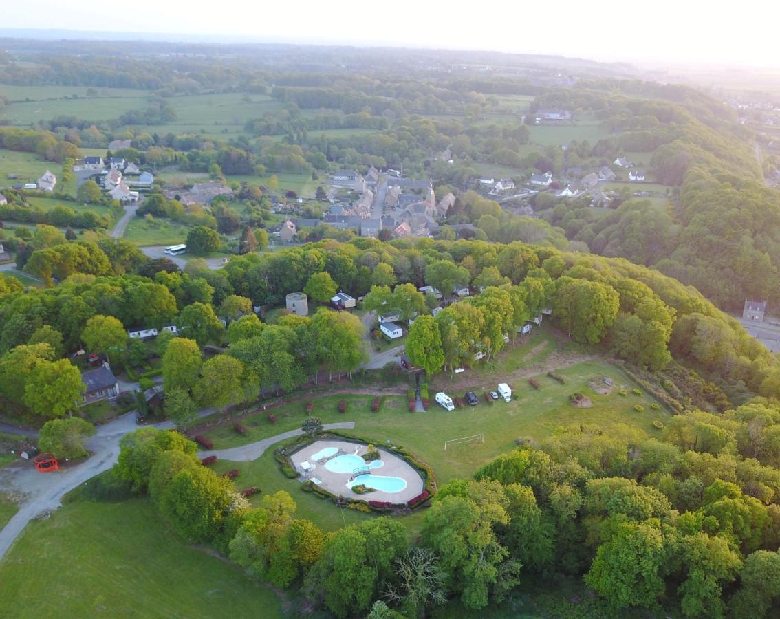 Camping Le Balcon De La Baie Saint-Marcan Екстериор снимка