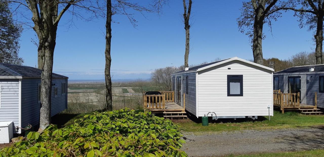 Camping Le Balcon De La Baie Saint-Marcan Екстериор снимка