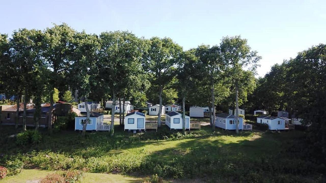 Camping Le Balcon De La Baie Saint-Marcan Екстериор снимка