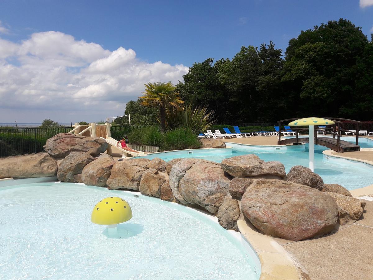Camping Le Balcon De La Baie Saint-Marcan Екстериор снимка